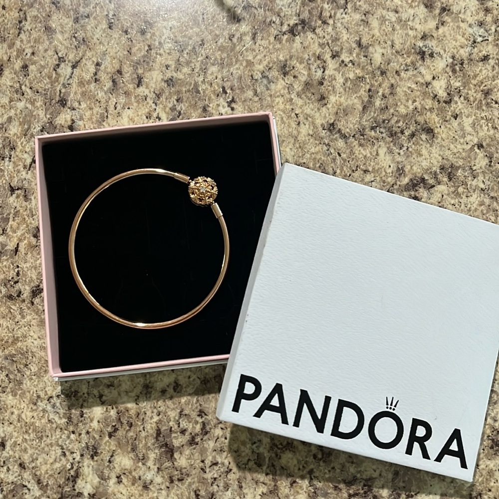 Rose Gold Pandora Snowflake Bangle